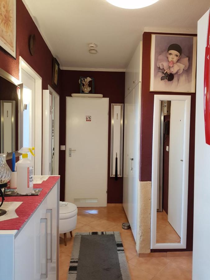 Apartment Beliebte 60qm In Zwischen Duesseldorf & Koeln